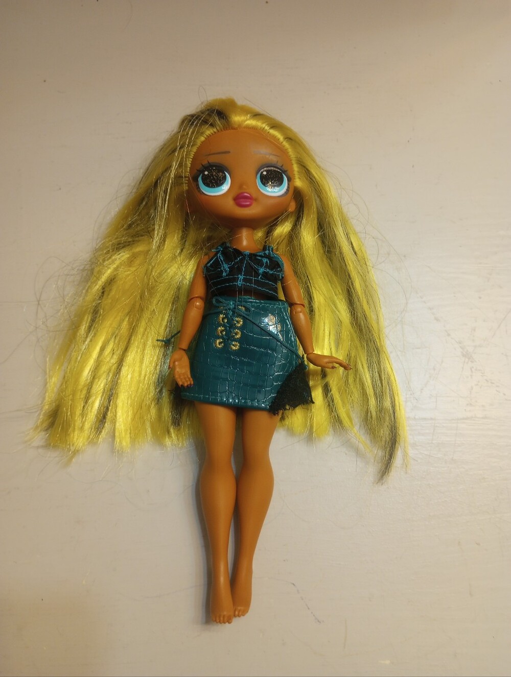 L.O.L. Surprise OMG Alt Grrrl Fashion Doll